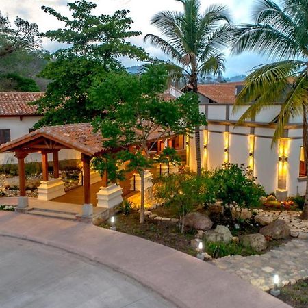 Hotel Marina Copan Екстер'єр фото